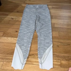 Never worn lulu leggings